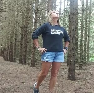 Meet your Posher, Pauline